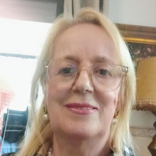 Julia Soares Almeida Ju